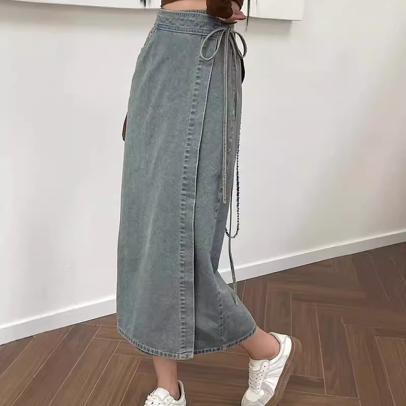 Denim Skirt Midi Vintage - Elegant High Waist Washed Blue Side