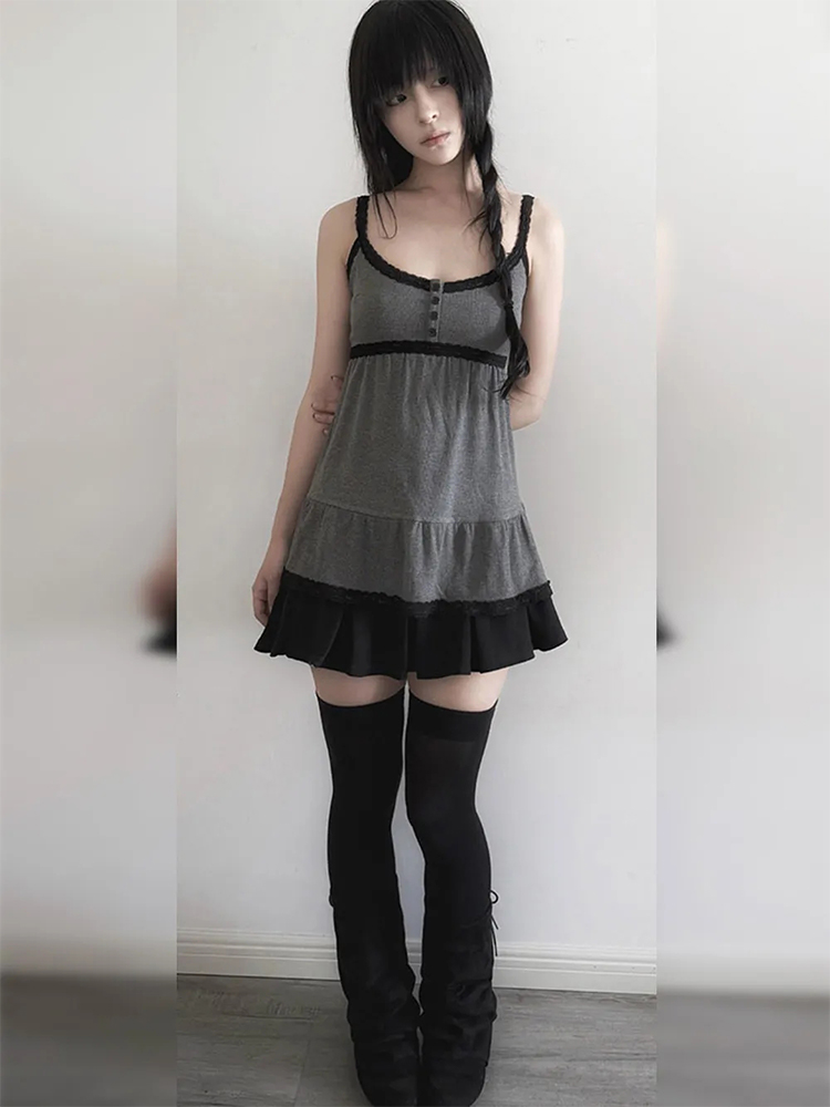 Black Cardigan Grey Strap Vest - Vintage Fashion Postcards 评论和价格