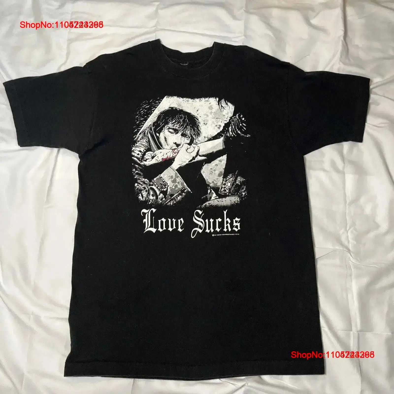 Vintage 90s Love Sucks Vampire - Vintage Fashion Victim Shirt 评论和价格