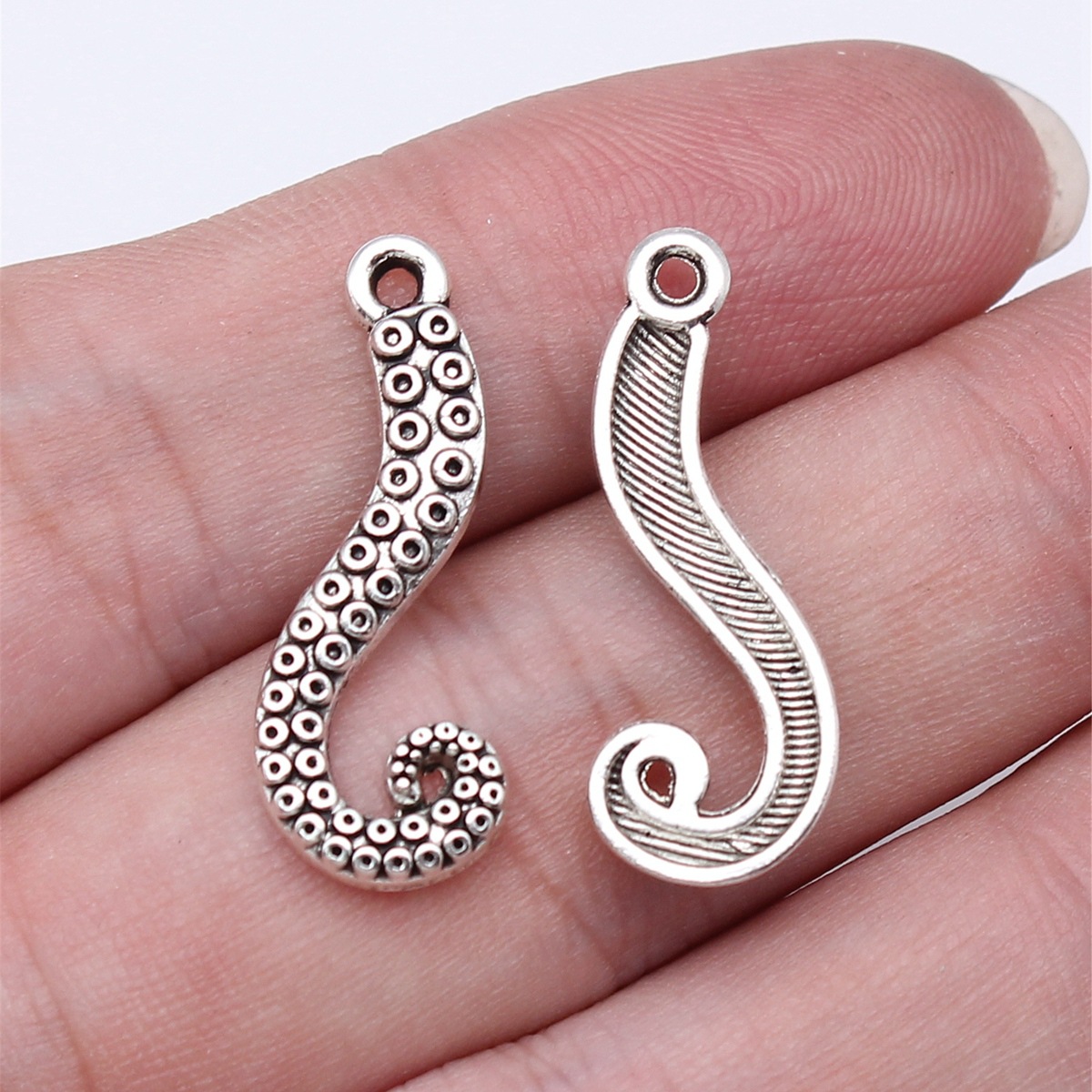WYSIWYG 20pcs 26x10mm 4 Colors - Vintage Fashion Tumblr 评论和价格