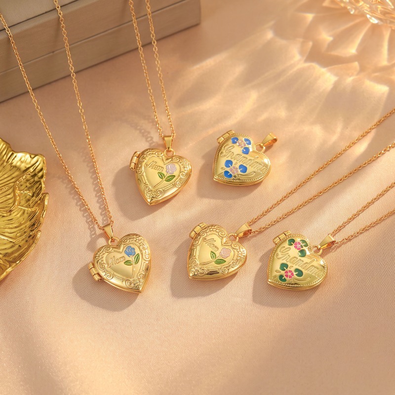 Vintage Heart Locket Necklace  - Vintage Fashion Meaning 评论和价格