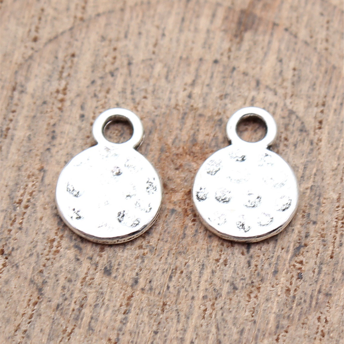 WYSIWYG 40pcs 11x8mm 3 Colors  - Vintage Fashion Tumblr 评论和价格